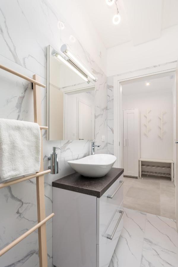 Srnec Apartments - Korzo Рийека Екстериор снимка